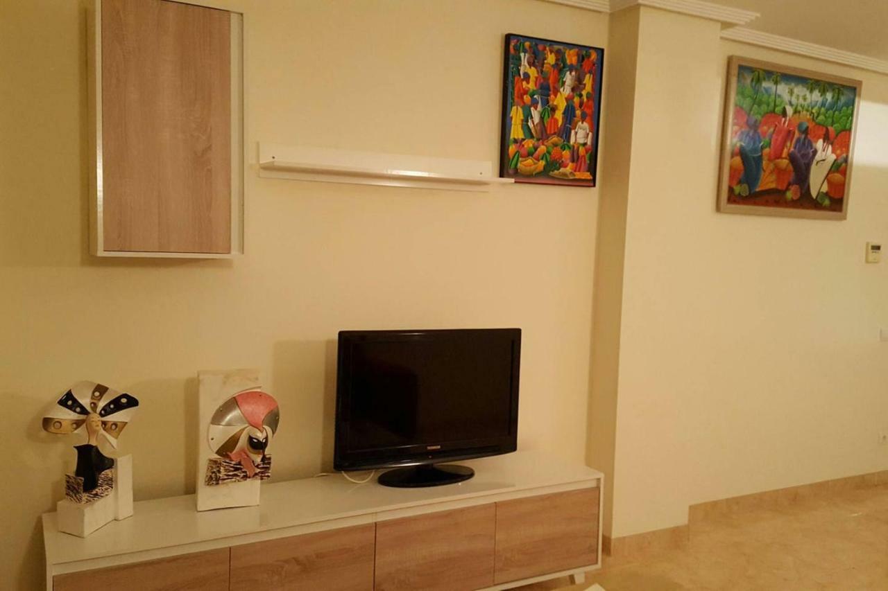 Luminoso Y Amplio Apartamento En Salou Con Piscina Apartman Kültér fotó