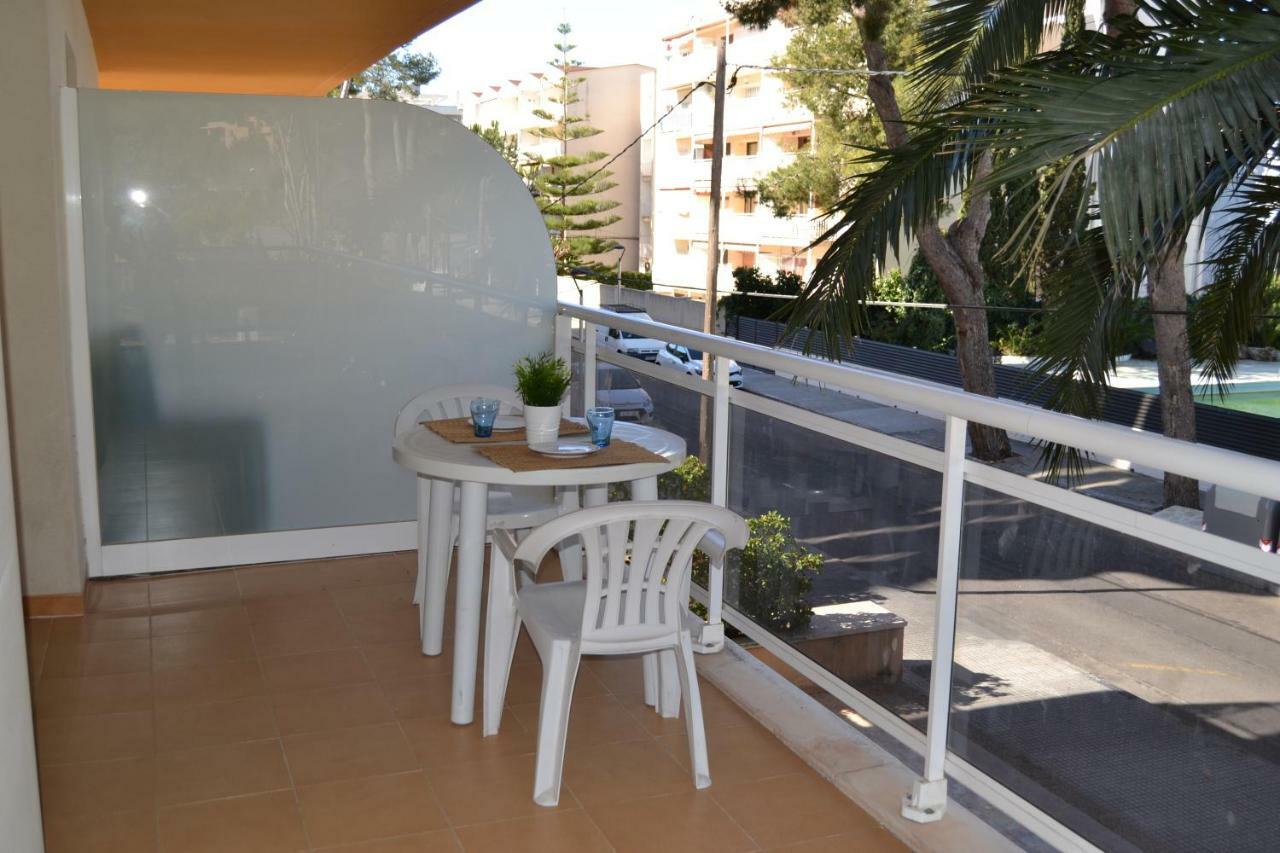 Luminoso Y Amplio Apartamento En Salou Con Piscina Apartman Kültér fotó